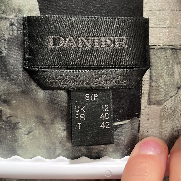 DANIER Black Leather Jacket - Picture 4 of 4